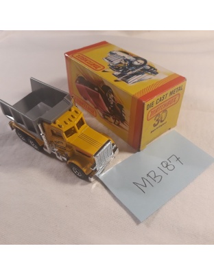 Matchbox Superfast #30 - Peterbilt Quarry Truck - 1981 Lesney England - NOS - Mint in Box