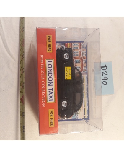 Rare - Zyll Collection London Taxi - NOS - MIB - Die cast from 1990's