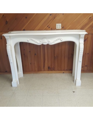 Fireplace wooden mantels - Lot of 2